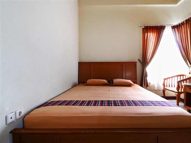 Bedur Homestay Syariah Bekasi Exterior photo