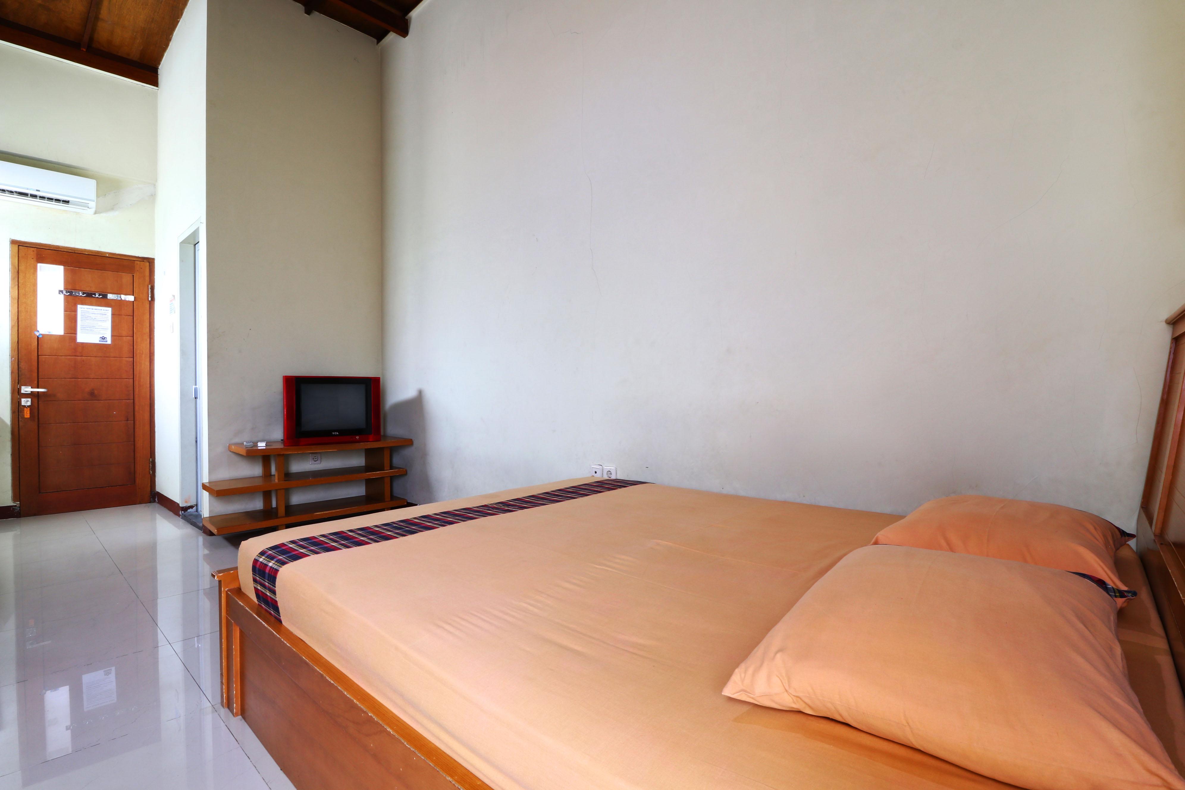 Bedur Homestay Syariah Bekasi Exterior photo